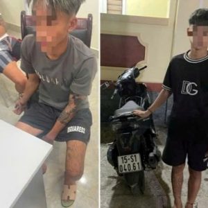 Các đối tượng Ngô Quang H và Nguyễn Minh T tại cơ quan Công an. Ảnh: Công an TP Hải Phòng